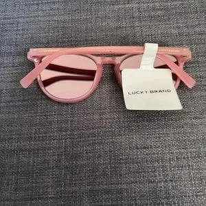 Lucky Brand | Accessories | Nwt Lucky Brand Sunglasses  display picture 3